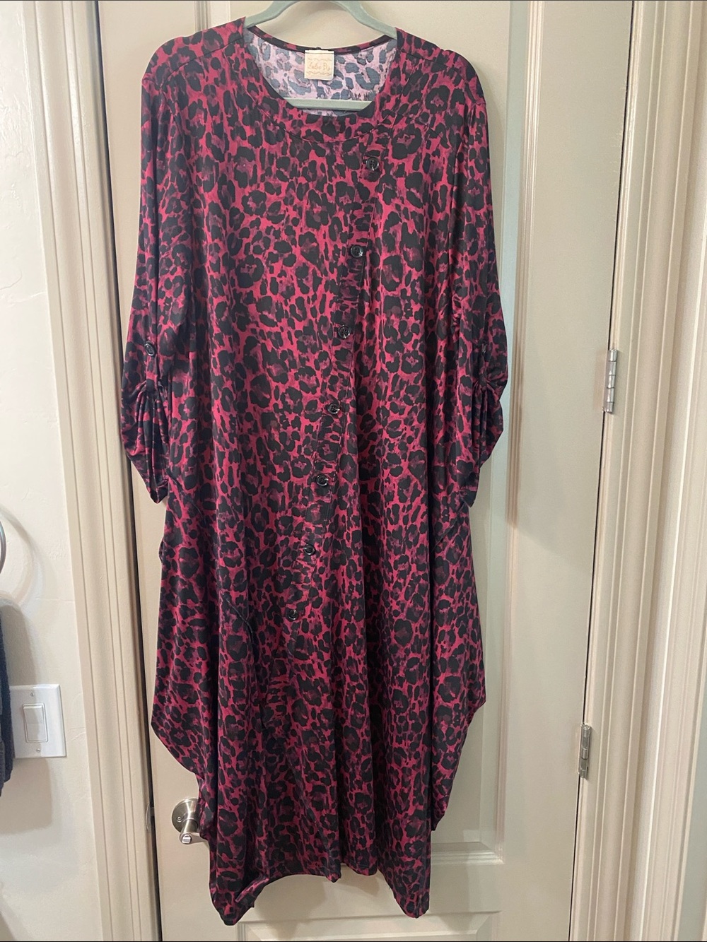 Plus-Size Pink and Black Leopard Print Dress